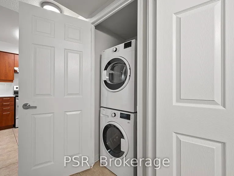 515 Rosewell Ave #104 — Photo 15