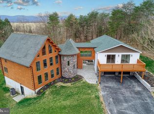 5 Klinger Ln, Shermans Dale, PA 17090