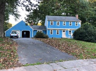 390 Hayledge Ct, Cheshire, CT 06410