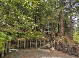 720 Oakmont Ln, Lake Arrowhead, CA 92352