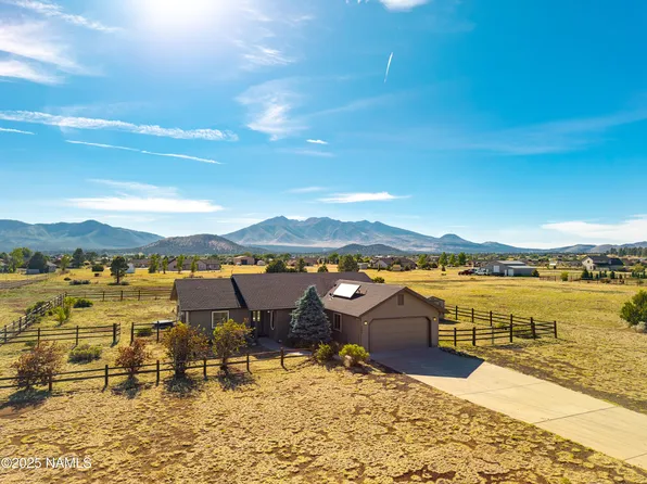 9400 Slayton Ranch Rd, Flagstaff, AZ 86004