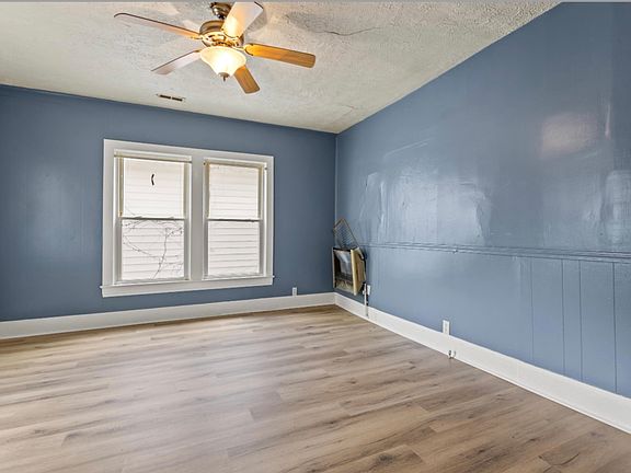 5th image of 127 S Highland St #2