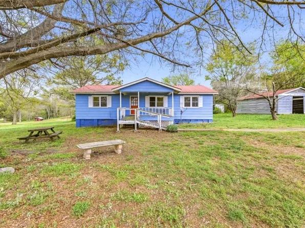 667 W O'Smith Rd, Jefferson, GA 30549