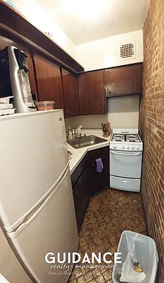 Rented by Amin Property Group Inc | media 10