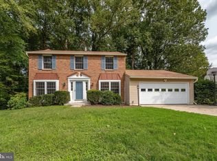 6219 Garretson St, Burke, VA 22015