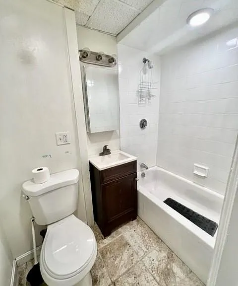 4 Garden Court St #1C — Photo 6