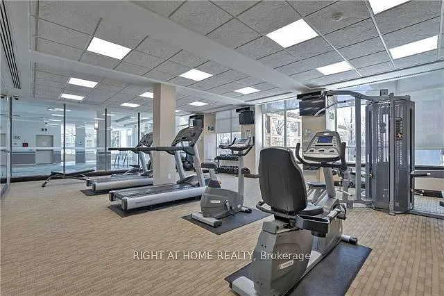 3504 Hurontario St #907 — Photo 11