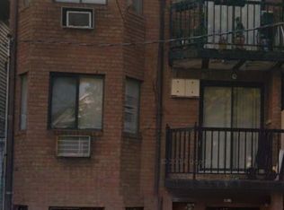 5216 94th St, Elmhurst, NY 11373