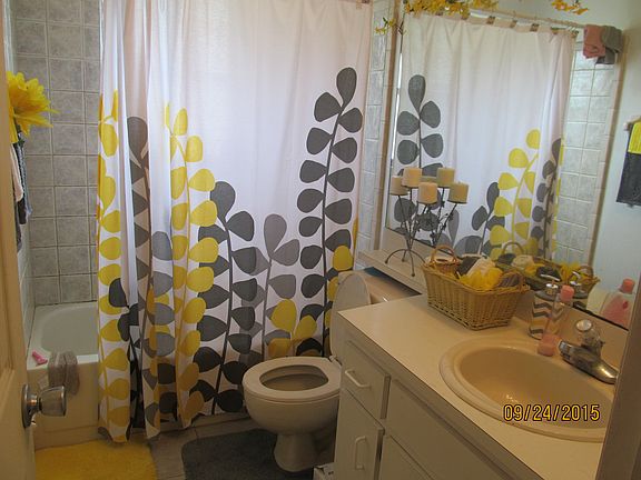 3rd image of 3428 Cove Ct E