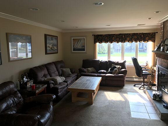 2nd image of 531 Pease Ln