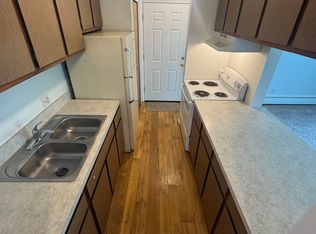 382 W Drahner Rd #B5, Oxford, MI 48371