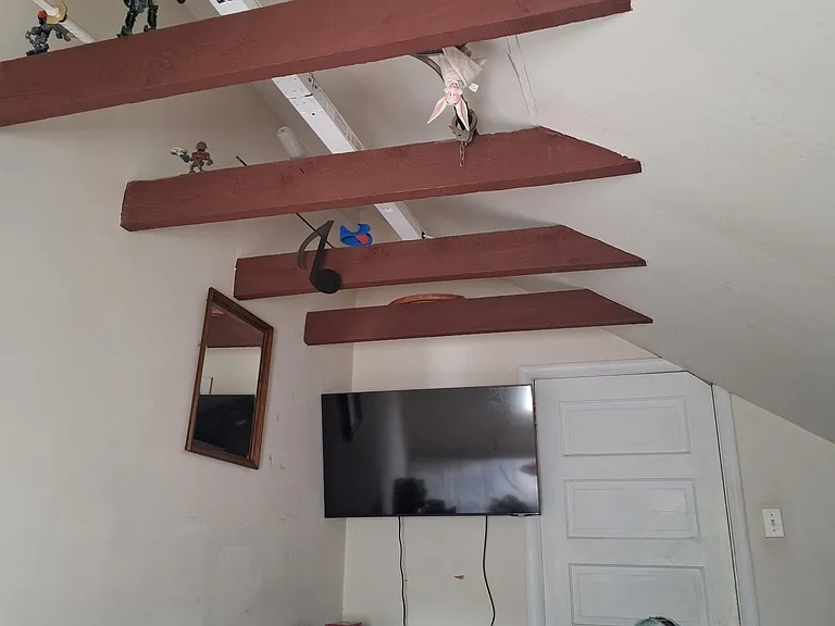 106 Cedar St — Photo 17