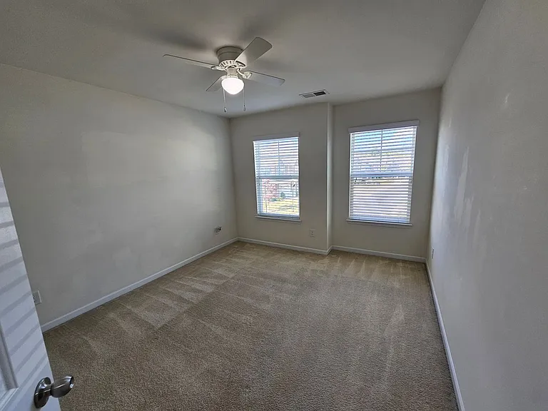 12540 Savannah Cottage Dr — Photo 28