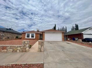 1713 Dana Michelle Dr, El Paso, TX 79928