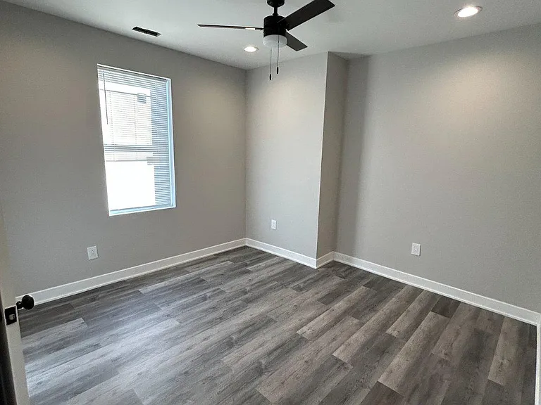 1313 N 52nd St #2 — Photo 5