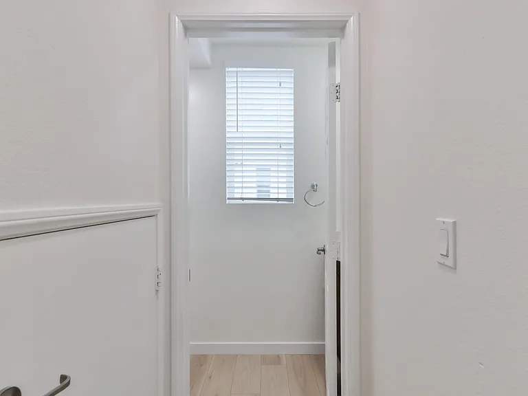 2710 Sparta Rd #3 — Photo 12