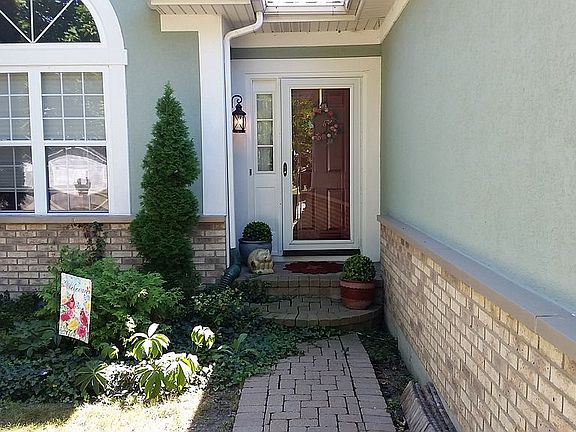 Pretty front door entry