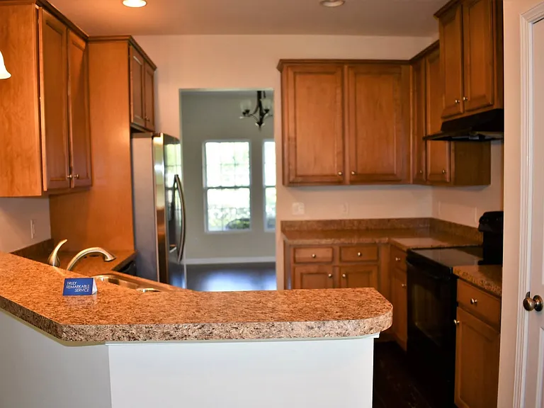 8433 Taylor Plantation Rd — Photo 3