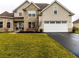 4911 Prestonwood Rd, Perrysburg, OH 43551