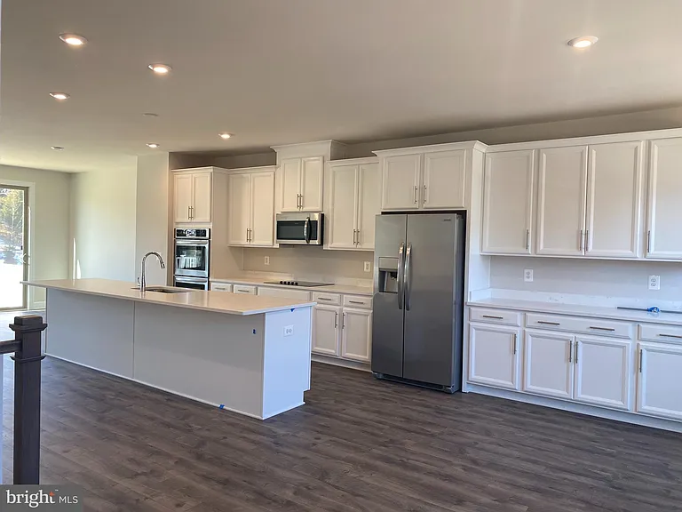 9878 Hopkins Loop — Photo 14