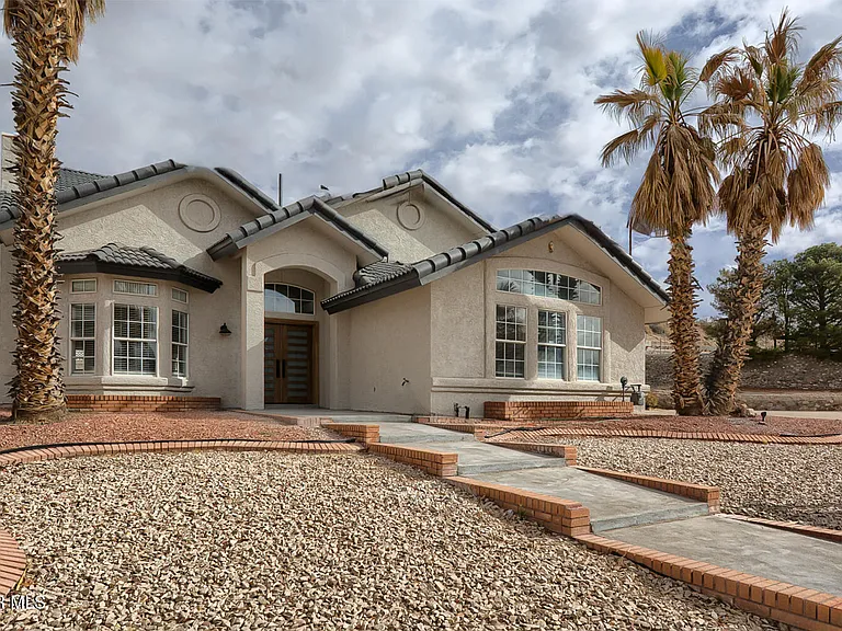 7413 Le Conte Dr — Photo 1