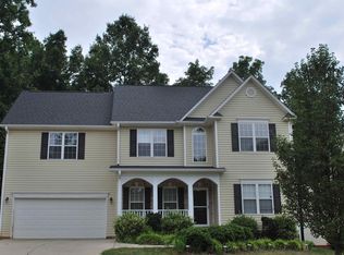 102 Carson Farms Dr E, Burlington, NC 27215
