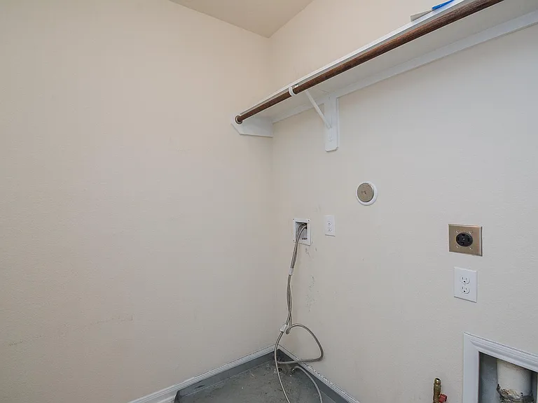 2380 Elm Crossing Trl — Photo 11