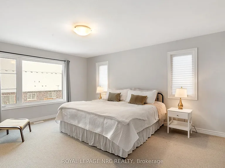 20 Myrtle St — Photo 18