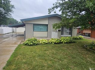20900 Millard St, Taylor, MI 48180