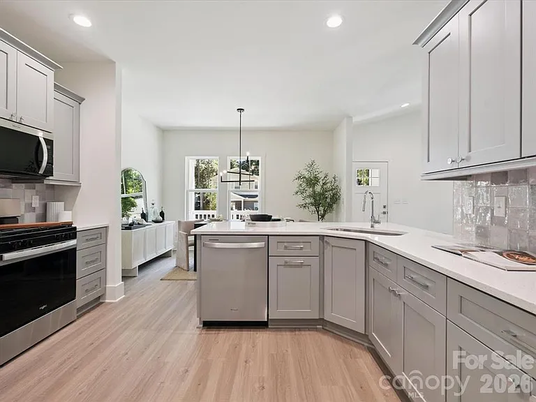 4111 Rutgers Ave — Photo 4