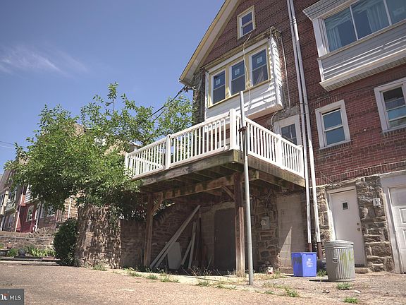 4th image of 1418 W Somerville Ave