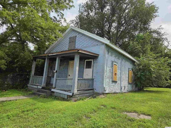 616 Oak St, Quincy, IL 62301