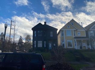 902 N Sheridan Ave, Tacoma, WA 98403