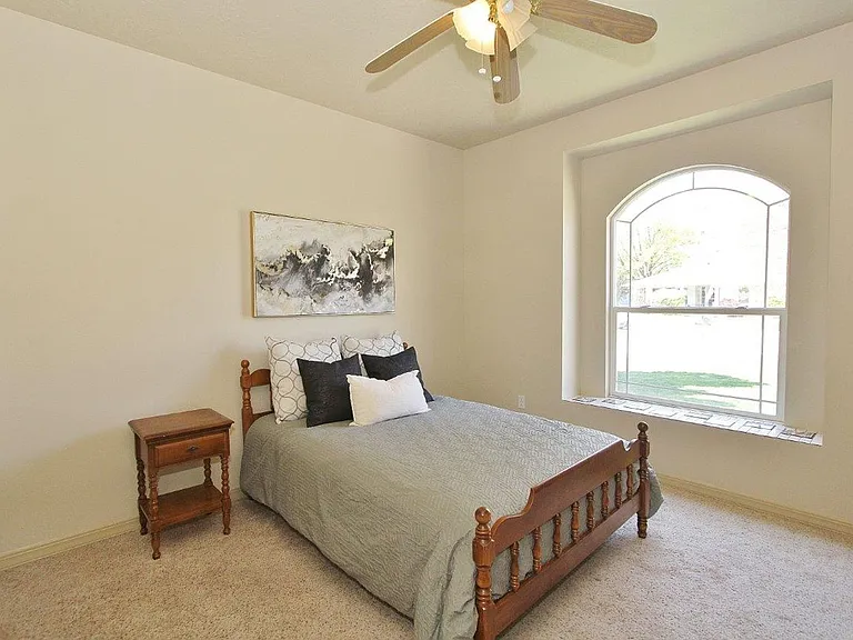 2074 S Tollgate Way — Photo 22