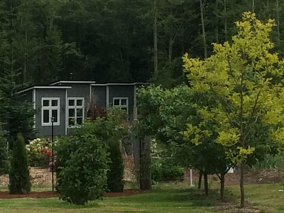 1st image of 4968 Canfield Ln