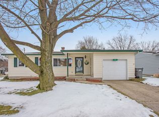 227 Robin Rd, Middleville, MI 49333