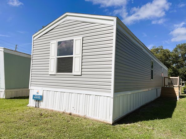 1200 N 20th St LOT 106, Morehead City, NC 28557