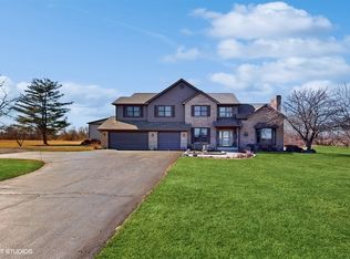 10803 Coyne Station Rd, Huntley, IL 60142