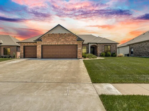 4918 N Sandkey St, Wichita, KS 67204