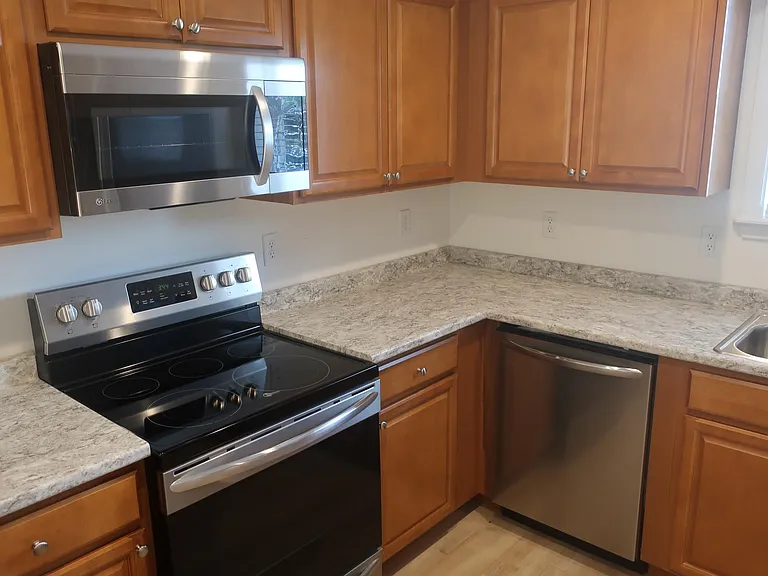 16 Jasmine Ln — Photo 3