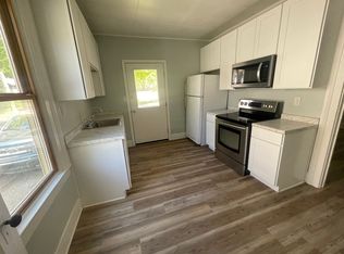 526 Dennis St #524, Adrian, MI 49221