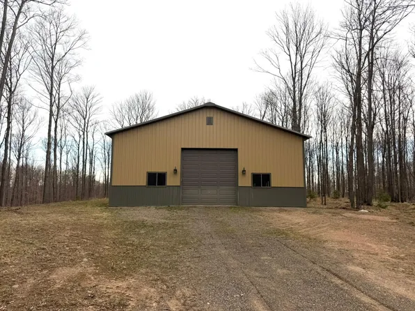 1402 Kentuck Landing Rd, Eagle River, WI 54521