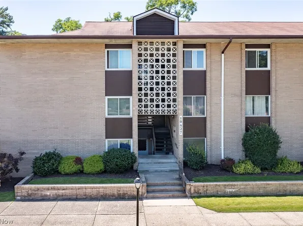 10427 N Church Dr APT 124, Parma Heights, OH 44130