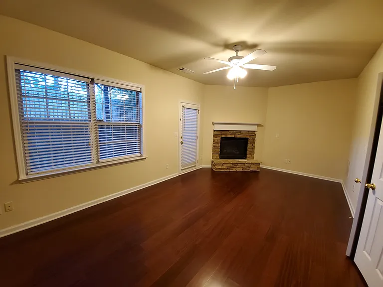 6083 Joybrook Rd — Photo 15