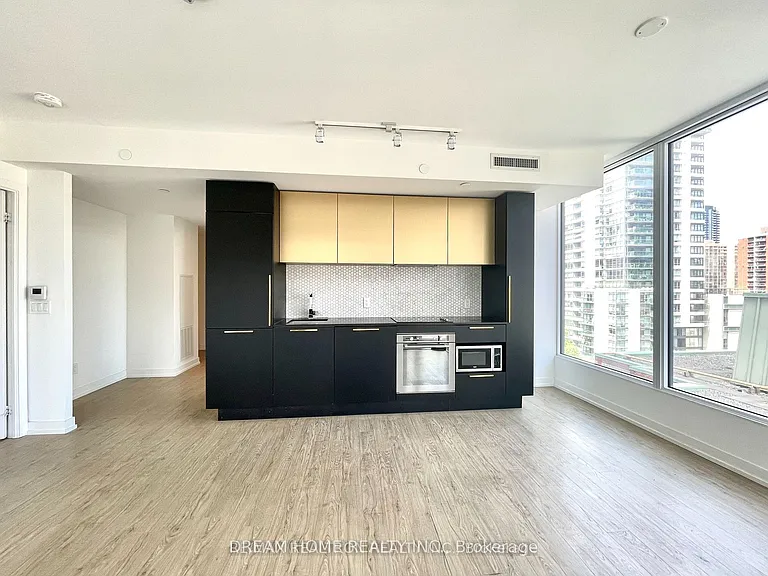 85 Wood St #1016 — Photo 6