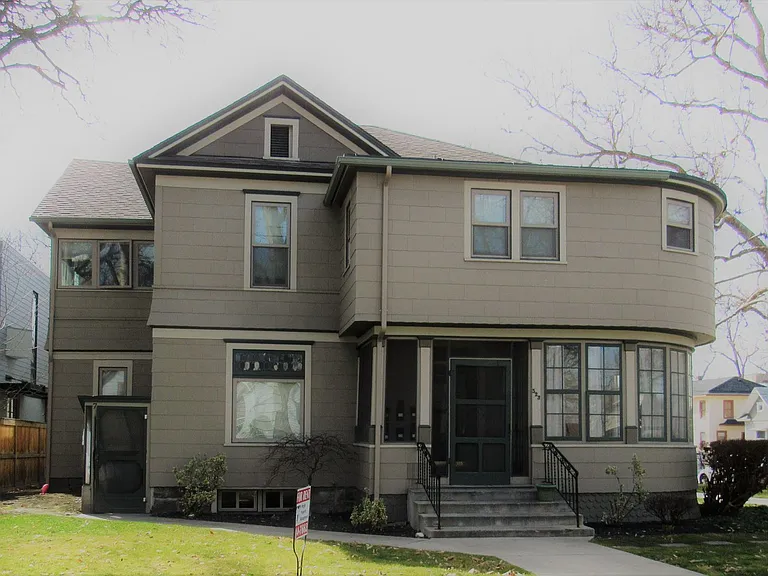 523 W Hays St — Photo 1