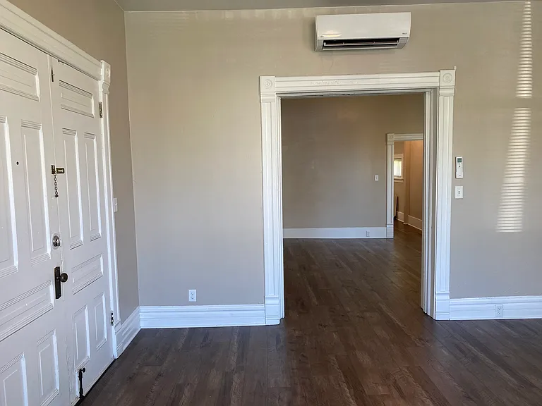 525 E Front St #1 — Photo 5