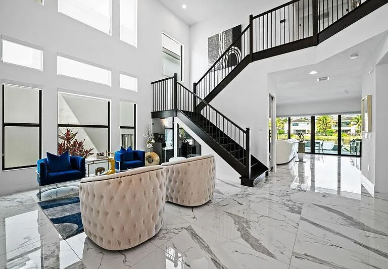 8599 Tower Bridge Ct — Photo 3