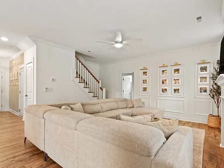 506 Saltworks Ln — Photo 12