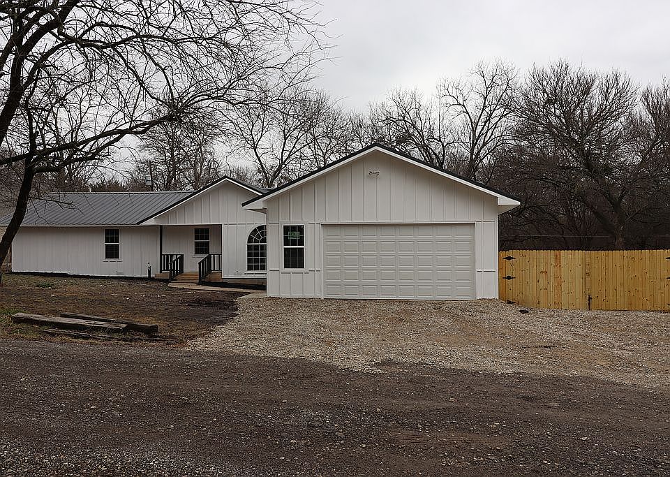 1st image of 117 Jack Harris Ln
